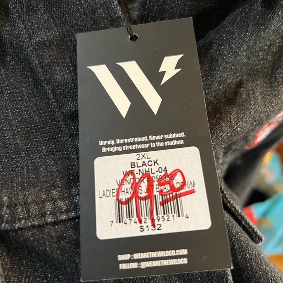 Women’s 2XL Chicago Blackhawks Jean Jacket Brand New with tags - Picture 6 of 6